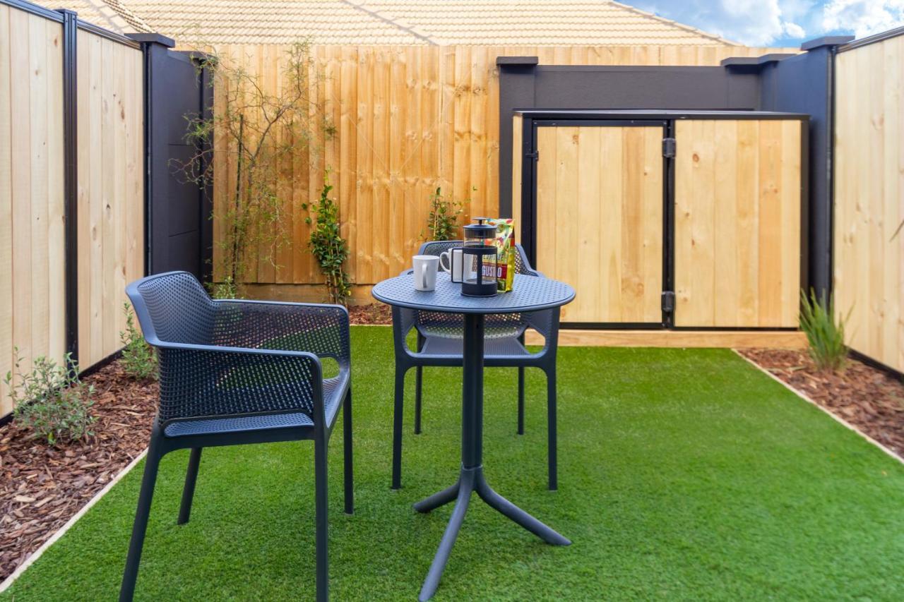 1 Bedroom 1 Bath, Executive Escape, Northlands Mall Christchurch Exteriér fotografie