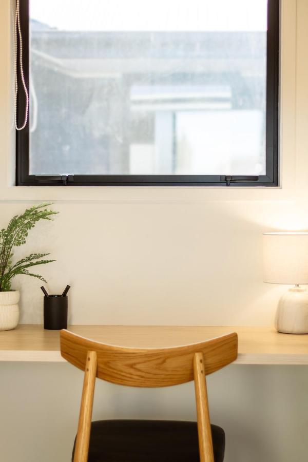 1 Bedroom 1 Bath, Executive Escape, Northlands Mall Christchurch Exteriér fotografie